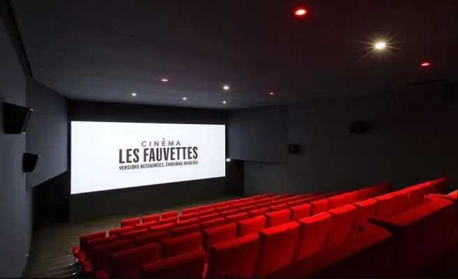 Pathé Les Fauvettes à Paris